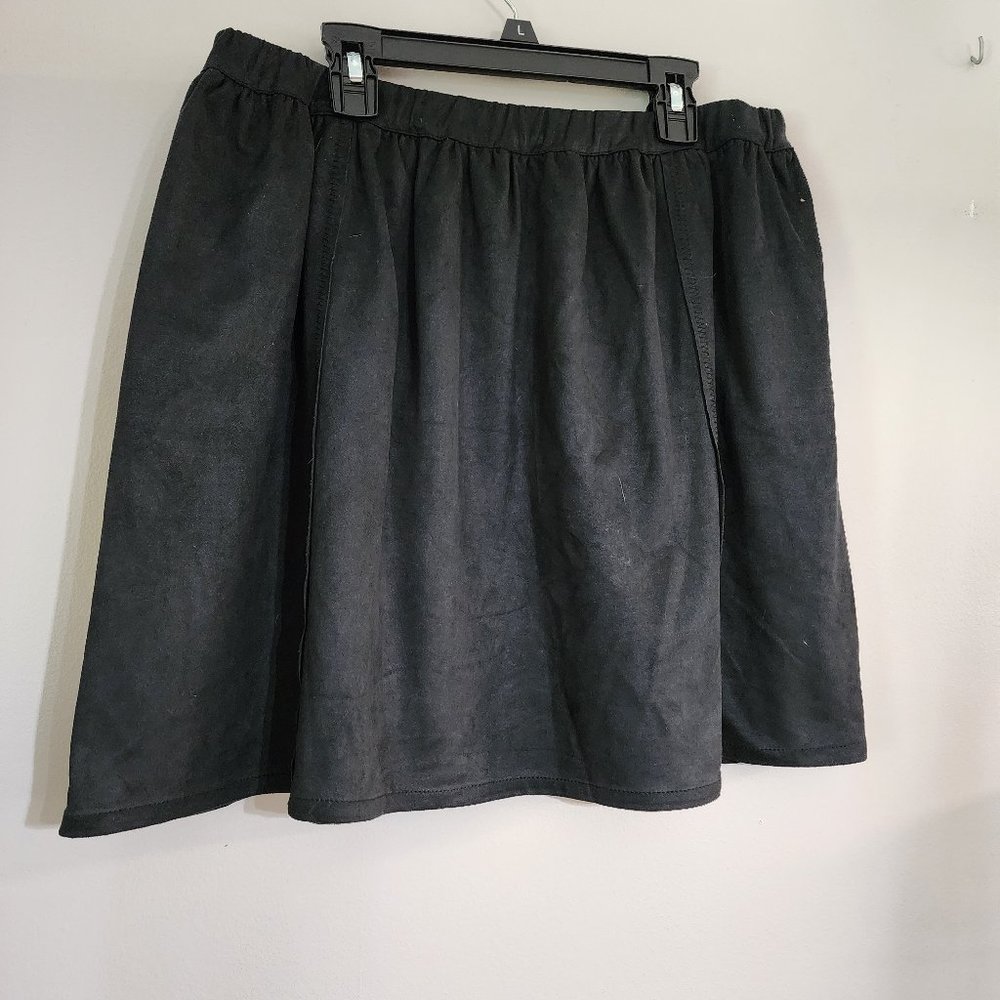 Matilda Jane Black Suede Mini Skirt